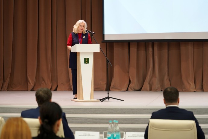 На Всероссийском совещании обсудили вопросы адаптации несовершеннолетних иностранных граждан в образовательной среде На Всероссийском совещании обсудили вопросы адаптации несовершеннолетних иностранных граждан в образовательной среде