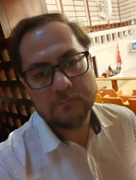 Скоропостижно ушёл из жизни известный музыкант и дирижер Рустэм Сулейманов