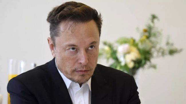 Маск негодует: Сообщение, что Tesla ищет нового главу компании — «умышленная ложь»