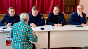 И.о руководителя ГСУ СК России по городу Санкт-Петербургу посетил госпиталь для ветеранов войн