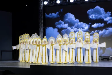 Народные коллективы из Москвы и Перми выступили в Херсонесе