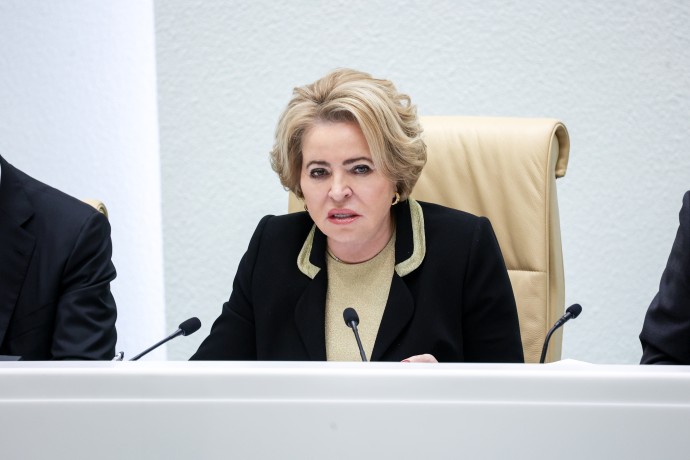 Матвиенко: военные и их семьи должны жить в комфортных условиях Матвиенко: военные и их семьи должны жить в комфортных условиях