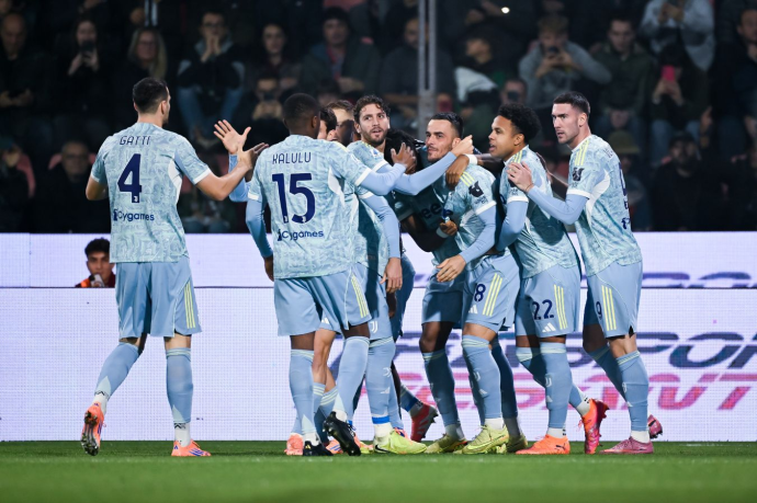 "Ювентус" одержал победу в первом матче Спаллетти "Ювентус" одержал победу в первом матче Спаллетти