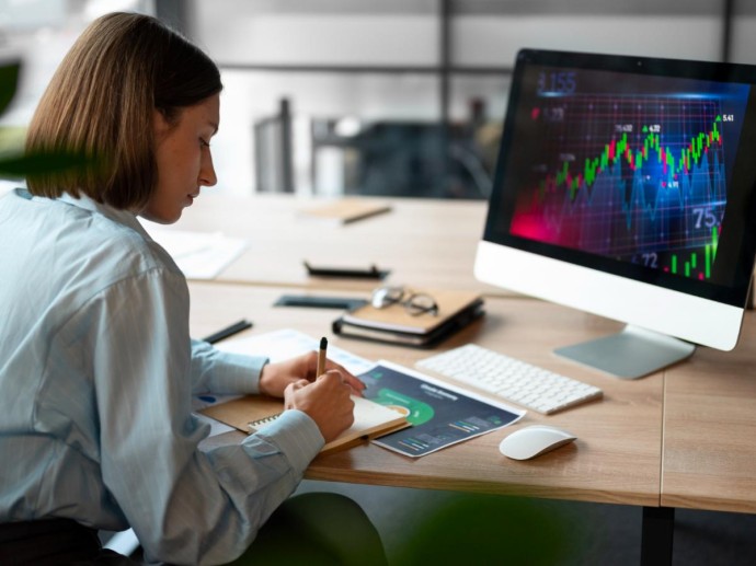 Валютная выручка российских экспортёров снизилась на 15%