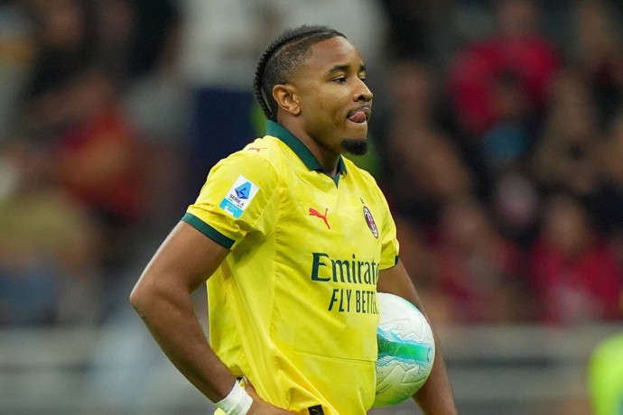 «Милан» разгромил «Лечче» в матче Кубка Италии