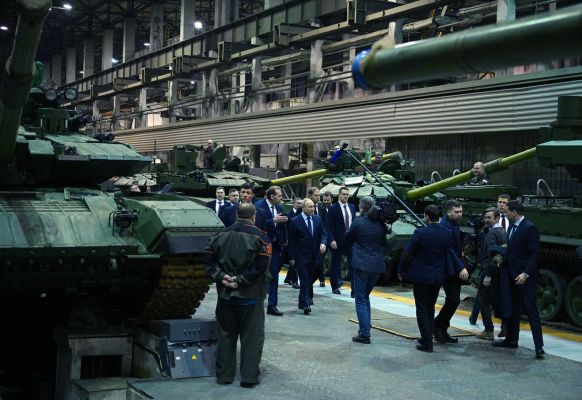 Это не СССР: Рост военных расходов не подорвет экономику России — Клюге
