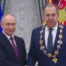 Владимир Путин вручил Сергею Лаврову Орден Андрея Первозванного