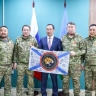 Глава Якутии вручил госнаграды добровольцам-госслужащим, вернувшимся с СВО