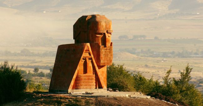 Пашинян: Карабах был удавкой на шее Армении