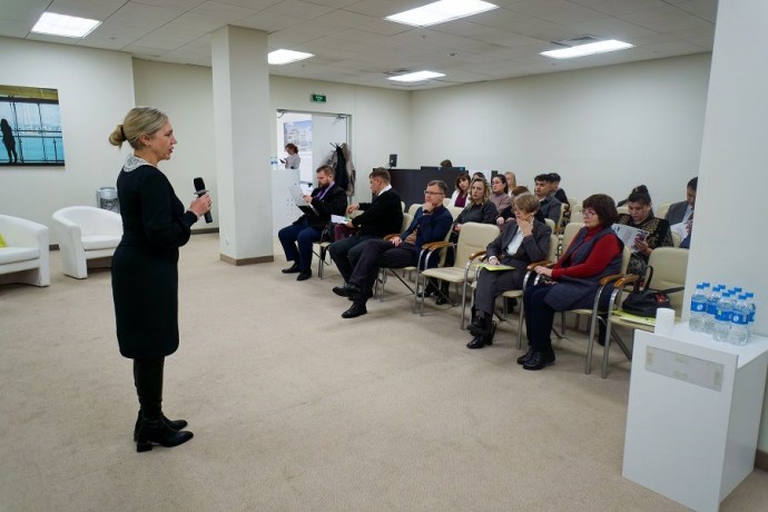 Приморские филологи готовятся писать специальные учебники для детей мигрантов Приморские филологи готовятся писать специальные учебники для детей мигрантов