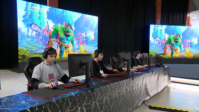 Dota 2 и Counter-Strike 2: как в Петербурге проходит турнир по киберспорту «КиберАрена» Dota 2 и Counter-Strike 2: как в Петербурге проходит турнир по киберспорту «КиберАрена»