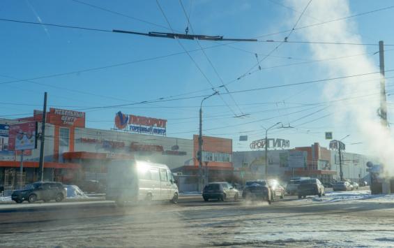 В Курске на Льговском повороте в течение месяца приведут в порядок дорогу В Курске на Льговском повороте в течение месяца приведут в порядок дорогу
