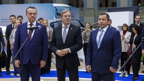 Виталий Савельев принял участие в церемонии открытия транспортных объектов Виталий Савельев принял участие в церемонии открытия транспортных объектов