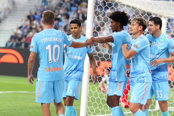 Гасилин: «Зенит» должен завоевать чемпионство и выиграть Кубок России Гасилин: «Зенит» должен завоевать чемпионство и выиграть Кубок России