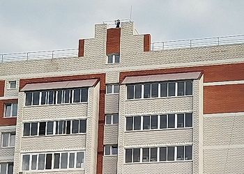 Детей на крыше высотки заметили в Благовещенске