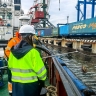 Сотрудники ВМТП отметили День эколога сбором мусора в Золотом Роге...
