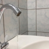 «Замерзаем без горячей воды и отопления!». Жители курской многоэтажки ополчились против своей УК