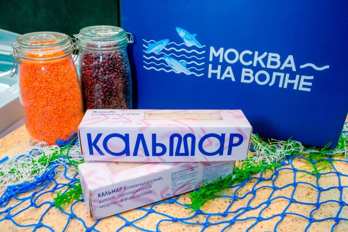 На рыбных рынках «Москва — на волне» начался сезон командорского кальмара