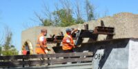 В Астрахани продолжается реконструкция мемориала на Старом кладбище