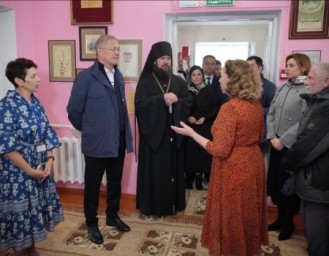 Главе Башкирии показали уникальные экспонаты рода Аксаковых