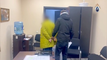 Подростков избивали в реабилитационном центре в подмосковном Дедовске