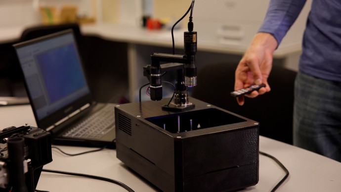 В ЛЭТИ представили умный микроскоп для экспресс-тестирования лекарств на клетках пациентов В ЛЭТИ представили умный микроскоп для экспресс-тестирования лекарств на клетках пациентов