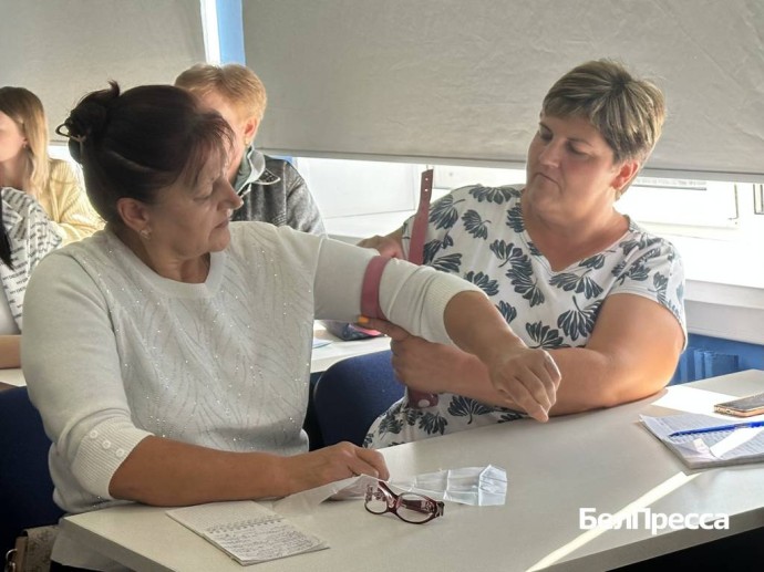 В Белгороде учиться доврачебной помощи начала первая группа учителей из 4 районов