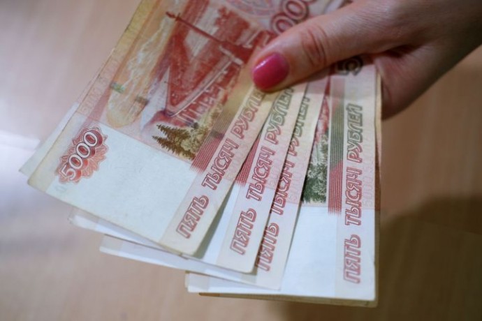 Резкий рост зарплат ожидается к концу 2025 года