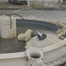 В Новобурейском неизвестные разгромили фонтан