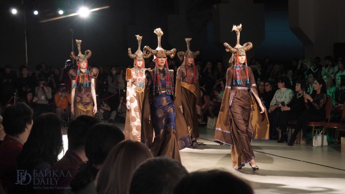 Модельеры Бурятии создадут коллекции для «Алтарганы» Модельеры Бурятии создадут коллекции для «Алтарганы»