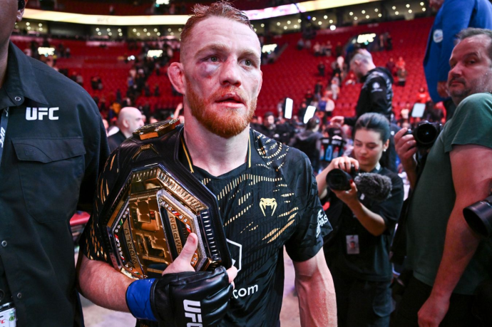 Делла Маддалена заявил, что ему нравится, что его освистывают перед боем с Махачевым Делла Маддалена заявил, что ему нравится, что его освистывают перед боем с Махачевым