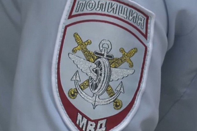 В автомобиле жителя Иркутской области хранилось более килограмма мака