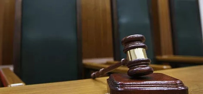 Экс-главу района Брянской области будут судить за превышение полномочий