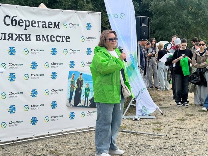 Сбер и «Чистые Игры» провели экомарафон «Сберегаем пляжи вместе» во Владивостоке
