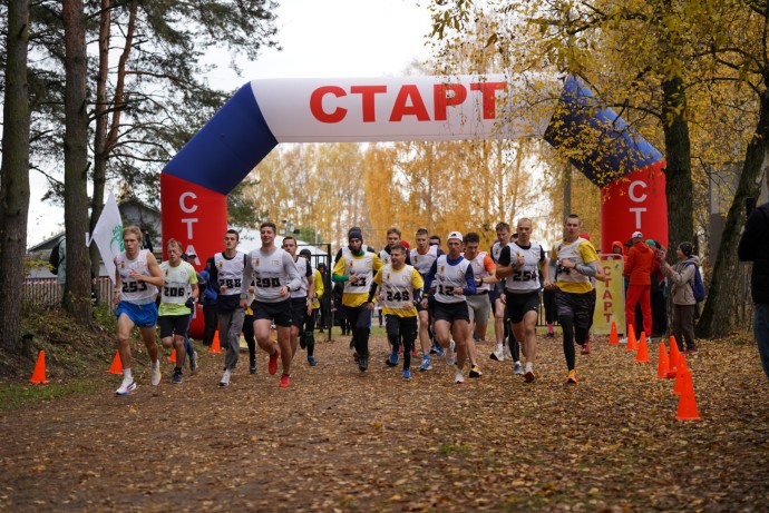 Команды ярославских предприятий и организаций участвуют в спартакиаде трудящихся Команды ярославских предприятий и организаций участвуют в спартакиаде трудящихся