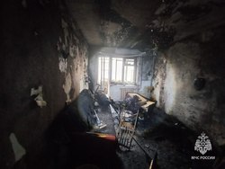 На пожаре в пятиэтажке спасли 11 человек