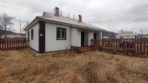 В Бурятии экс-чиновник ответит за никуда не годные дома для сирот В Бурятии экс-чиновник ответит за никуда не годные дома для сирот