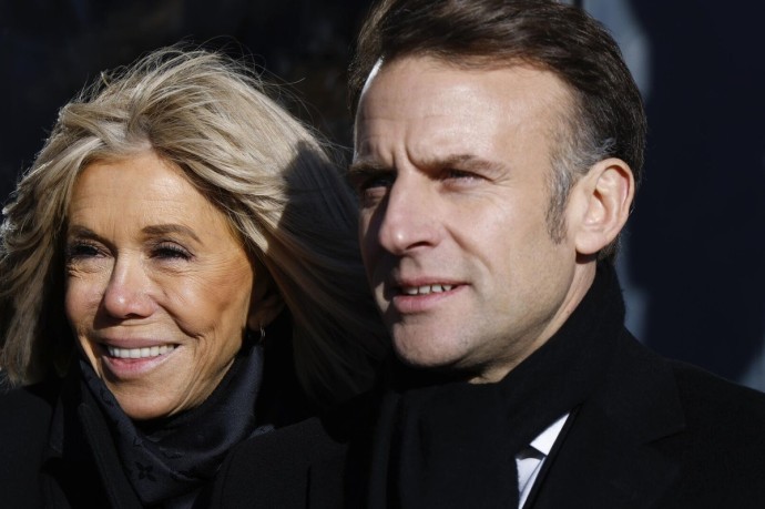 Политолог Хащенко считает слухи о смене пола женой Макрона «историей с душком»