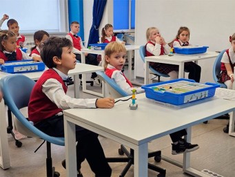 В Новосибирской области создана непрерывная модель получения «цифрового» образования – Минцифры региона