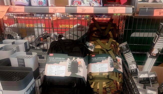 В Польше начали продавать «военные рюкзаки» для выживания