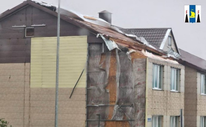 Многоквартирные дома ремонтируют в Южно-Курильске после циклона