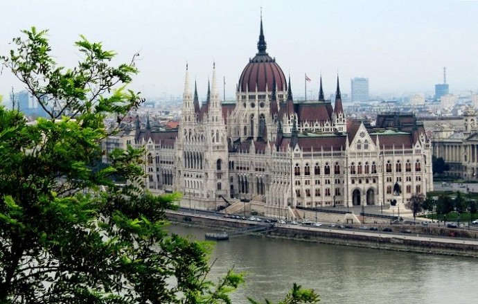Парламент Венгрии окончательно одобрил законопроект о выходе из Международного уголовного суда