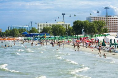 Российский блогер описал популярный курорт Европы фразой «Геленджик в разгар сезона»