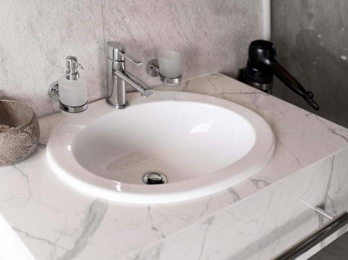 Раковина дышит, а вы задыхаетесь: как избавиться от вони и пробки за 20 минут Раковина дышит, а вы задыхаетесь: как избавиться от вони и пробки за 20 минут