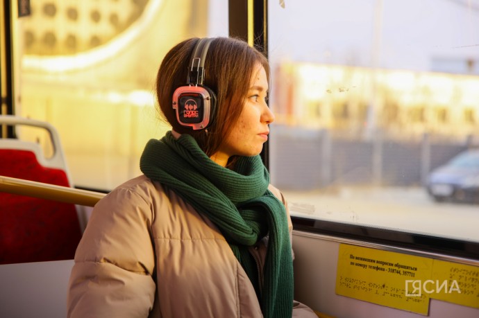 В Якутске запустили автобусы с аудиогидами по легендам долины Туймаады и историям водителей В Якутске запустили автобусы с аудиогидами по легендам долины Туймаады и историям водителей