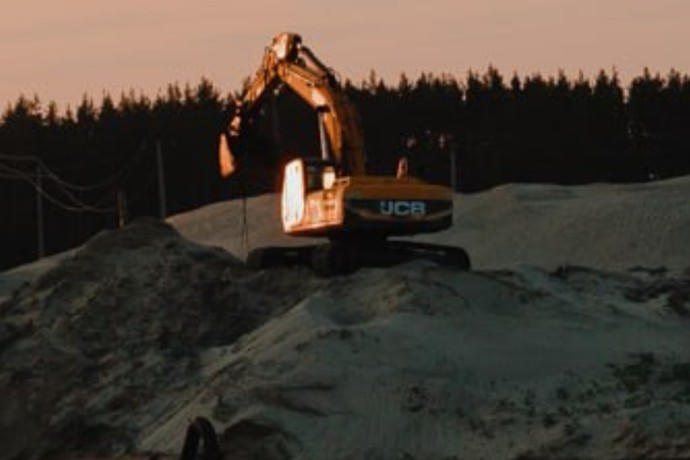 В Кузнецком районе нашли несколько незаконных песчаных карьеров