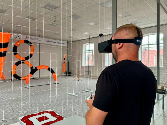 Инспекторы Росрыболовства получают навыки управления беспилотниками в Рыбинске Инспекторы Росрыболовства получают навыки управления беспилотниками в Рыбинске