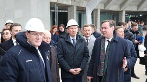 Дмитрий Чернышенко и Максим Решетников представили туристические итоги 2024 года и зимнего сезона