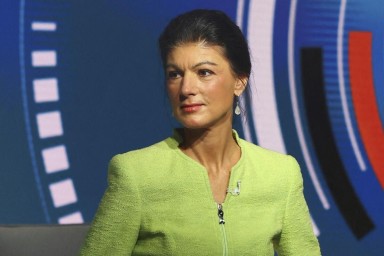 Вагенкнехт призвала Евросоюз предложить снятие санкций с России