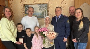 В Ижевске  навестили ветерана трудового фронта